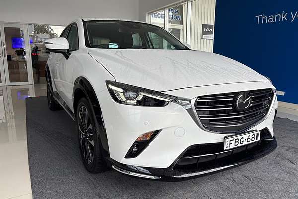 2023 Mazda CX-3 Akari DK