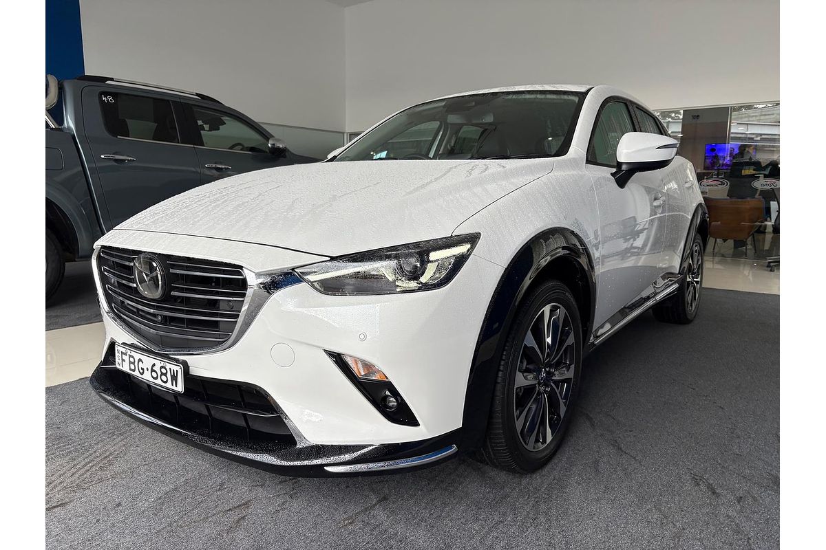 2023 Mazda CX-3 Akari DK
