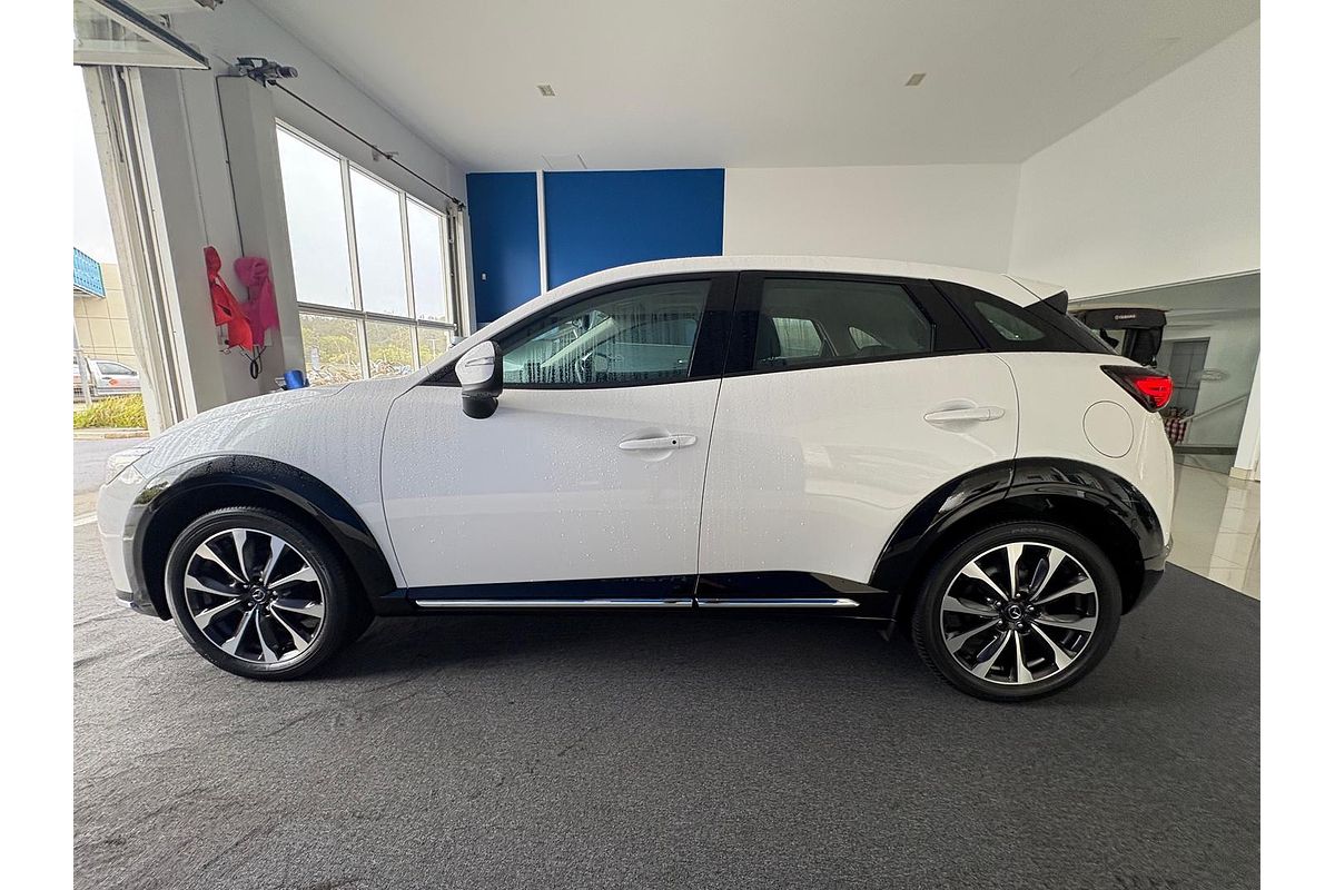 2023 Mazda CX-3 Akari DK