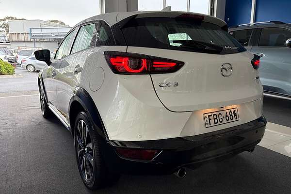2023 Mazda CX-3 Akari DK