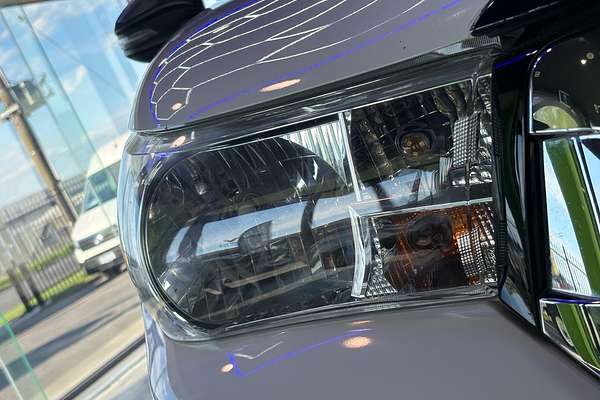 2018 Toyota Hilux SR GUN126R 4X4