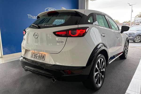 2023 Mazda CX-3 Akari DK