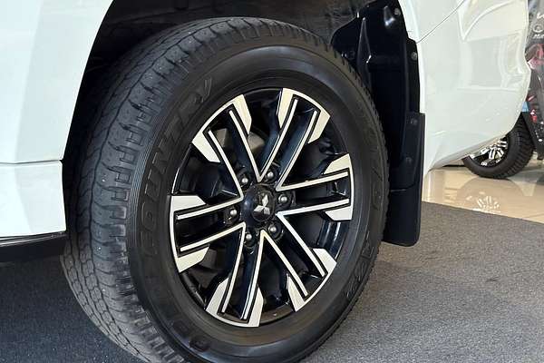 2022 Mitsubishi Pajero Sport Exceed QF