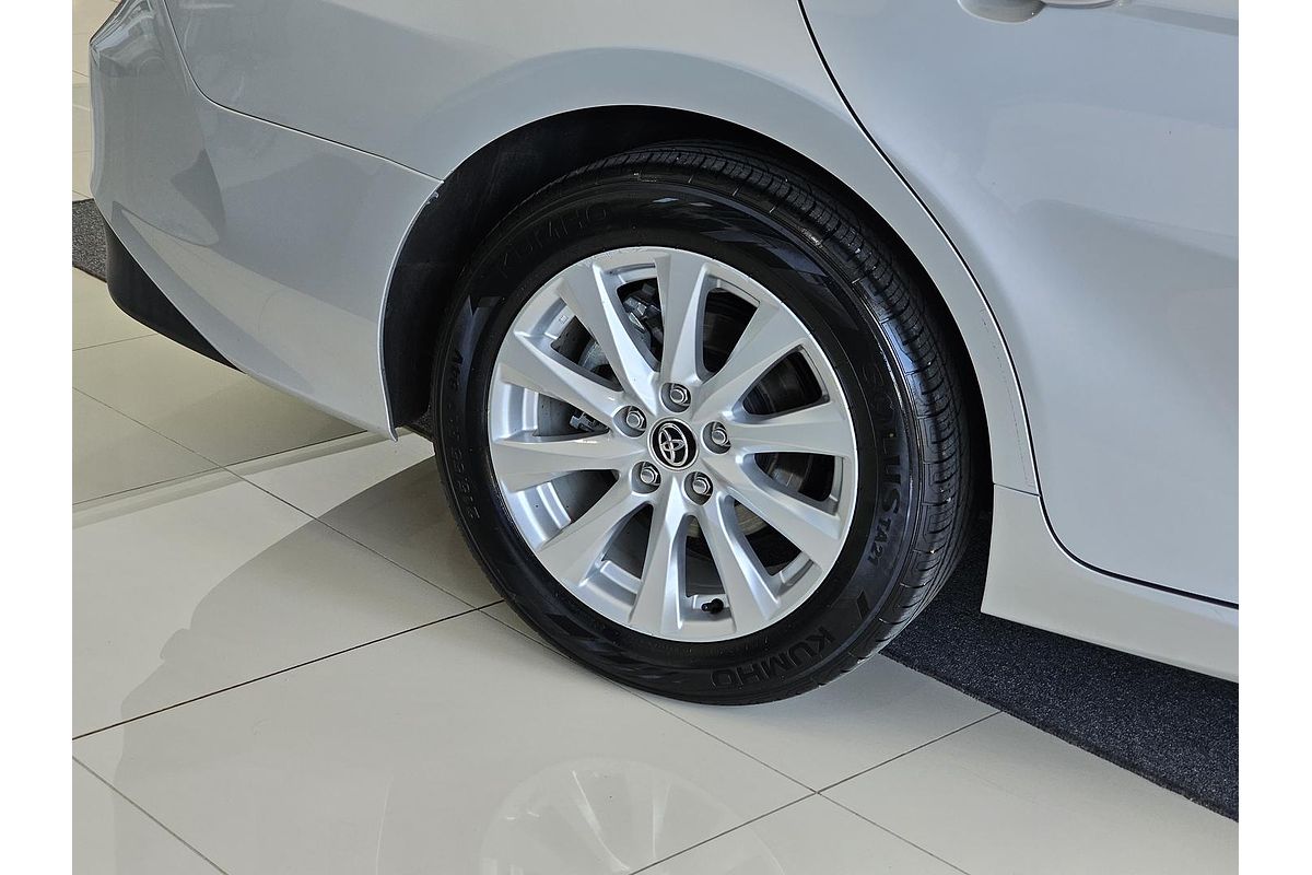 2019 Toyota Camry Ascent ASV70R