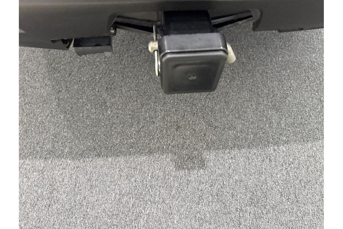 2023 Nissan Pathfinder Ti R53