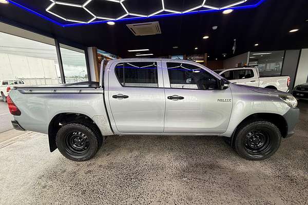 2016 Toyota Hilux Workmate GUN125R 4X4