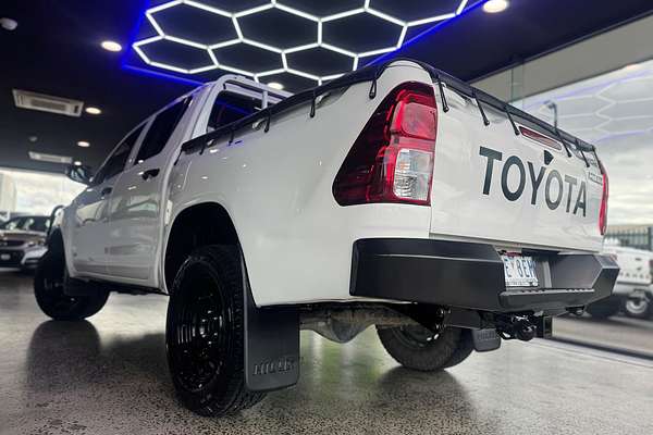 2017 Toyota Hilux Workmate GUN125R 4X4
