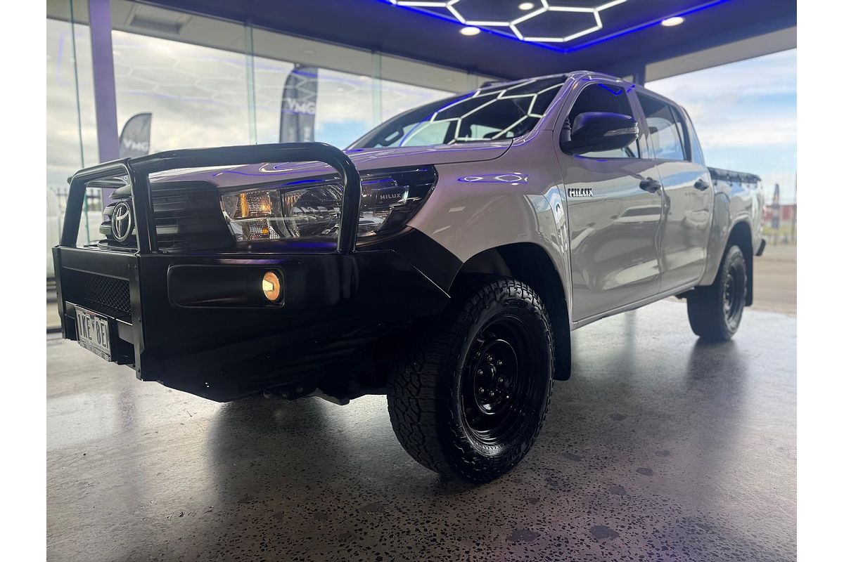 2017 Toyota Hilux Workmate GUN125R 4X4