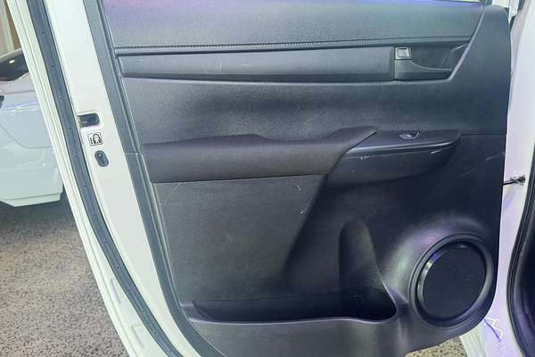 2017 Toyota Hilux Workmate GUN125R 4X4