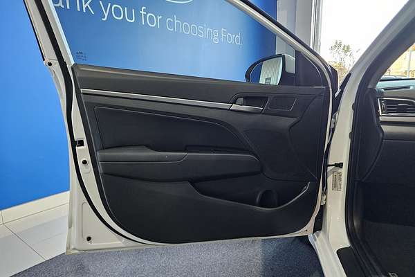 2018 Hyundai Elantra Elite AD