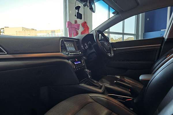 2018 Hyundai Elantra Elite AD