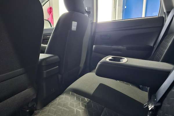 2022 Mitsubishi ASX ES XD