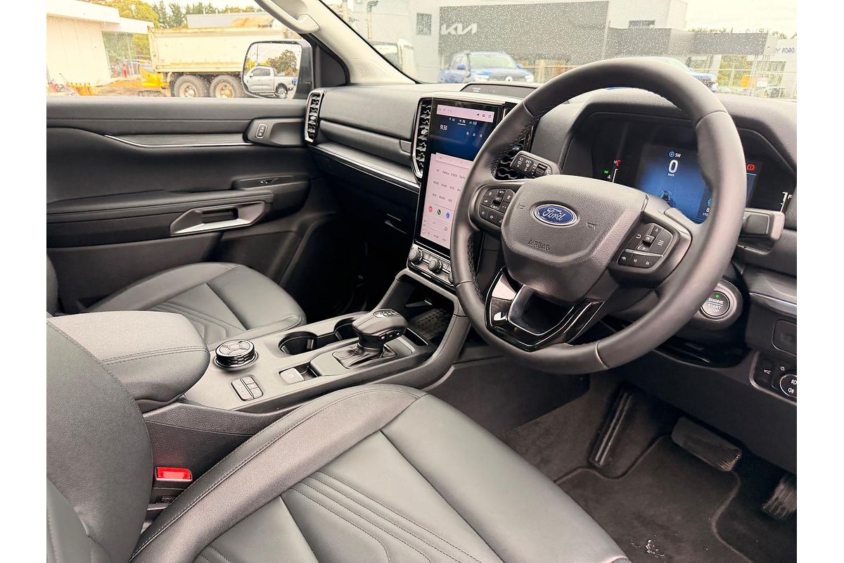 2025 Ford Everest Trend 2.0L