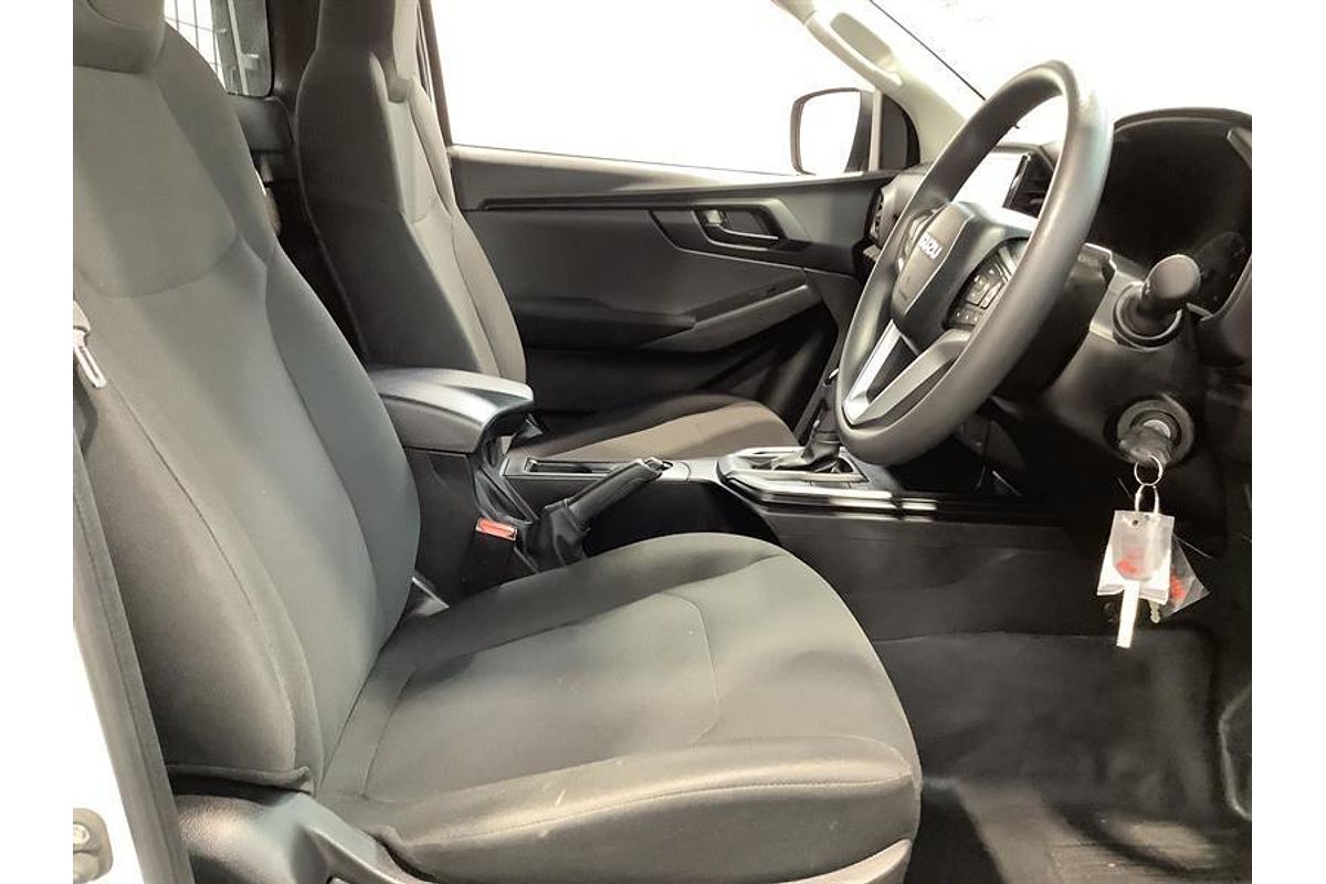 2023 Isuzu D-MAX SX High Ride Rear Wheel Drive