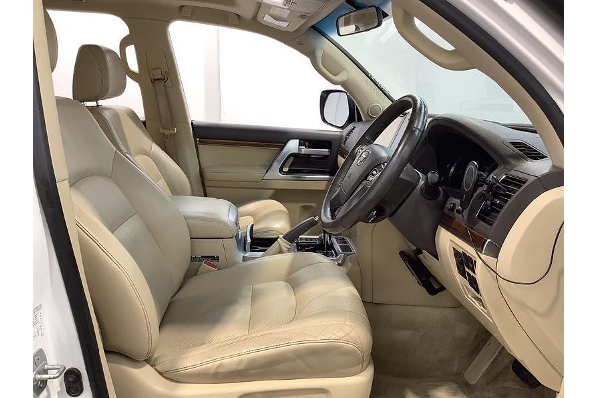 2016 Toyota Landcruiser VX VDJ200R