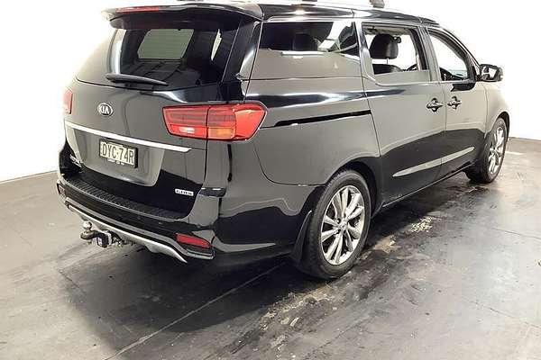 2018 Kia Carnival Platinum YP