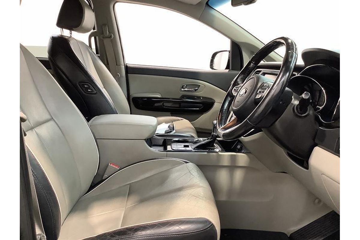 2018 Kia Carnival Platinum YP