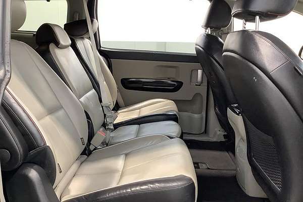2018 Kia Carnival Platinum YP