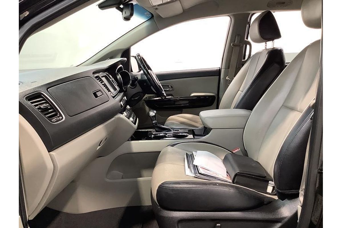 2018 Kia Carnival Platinum YP