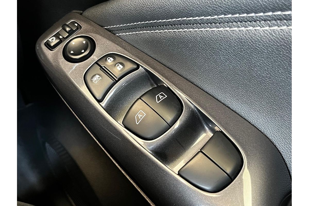 2021 Nissan JUKE ST-L F16