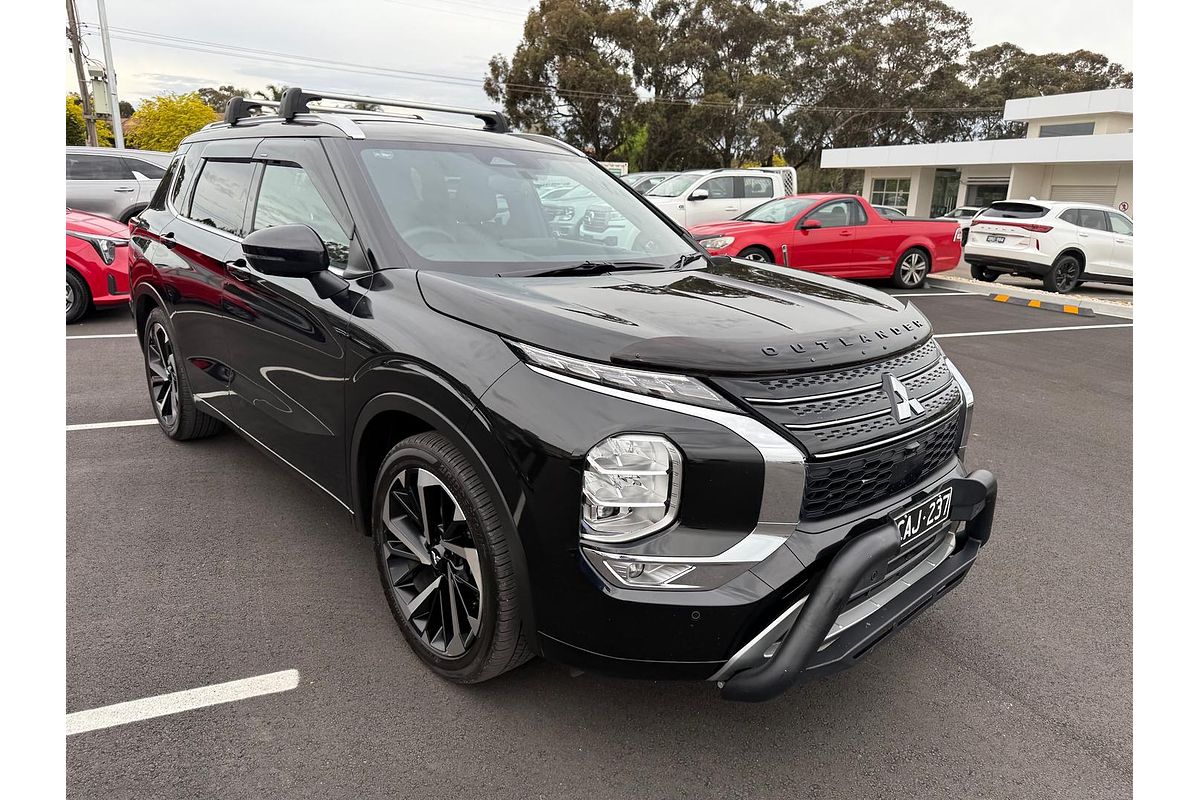 2022 Mitsubishi Outlander Exceed Tourer ZM