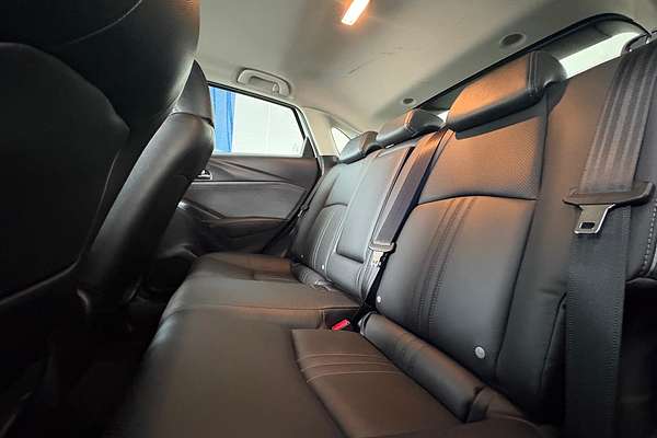 2023 Mazda CX-3 Akari DK