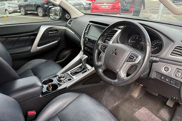 2016 Mitsubishi Pajero Sport Exceed QE