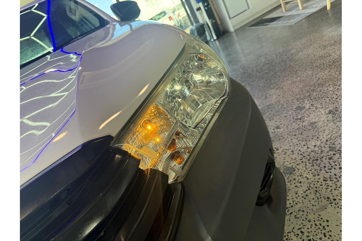 2016 Toyota Hilux Workmate GUN122R Rear Wheel Drive