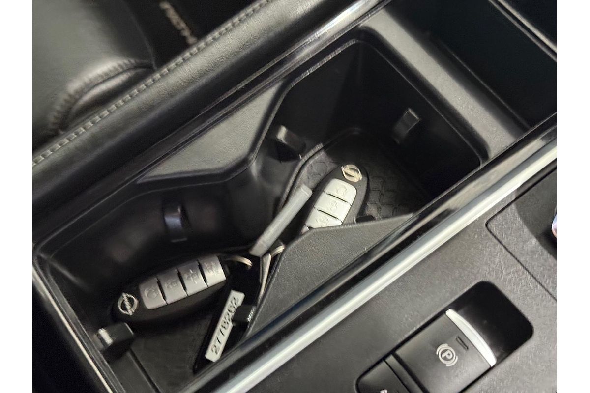 2023 Nissan Pathfinder Ti R53