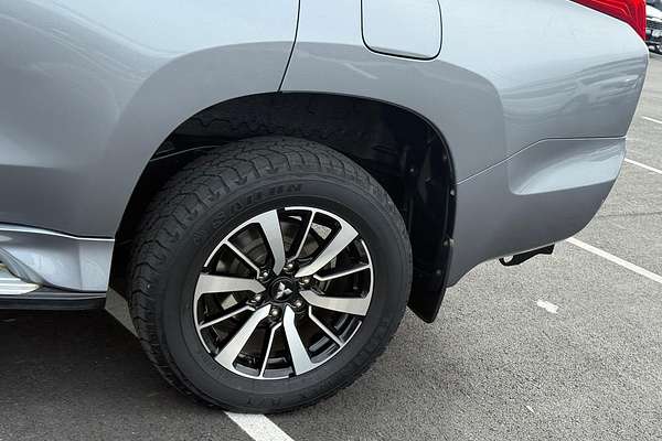 2016 Mitsubishi Pajero Sport Exceed QE