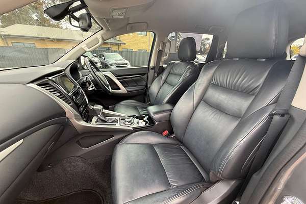 2016 Mitsubishi Pajero Sport Exceed QE