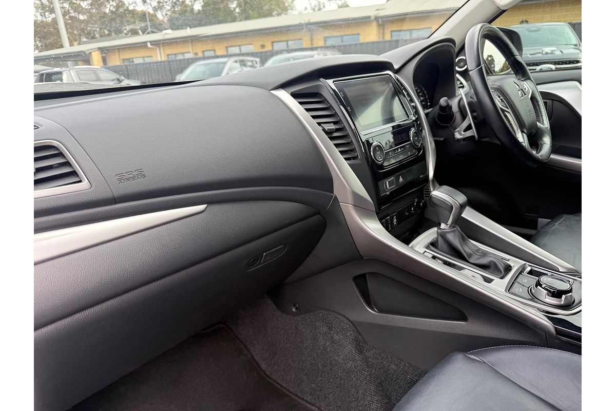 2016 Mitsubishi Pajero Sport Exceed QE