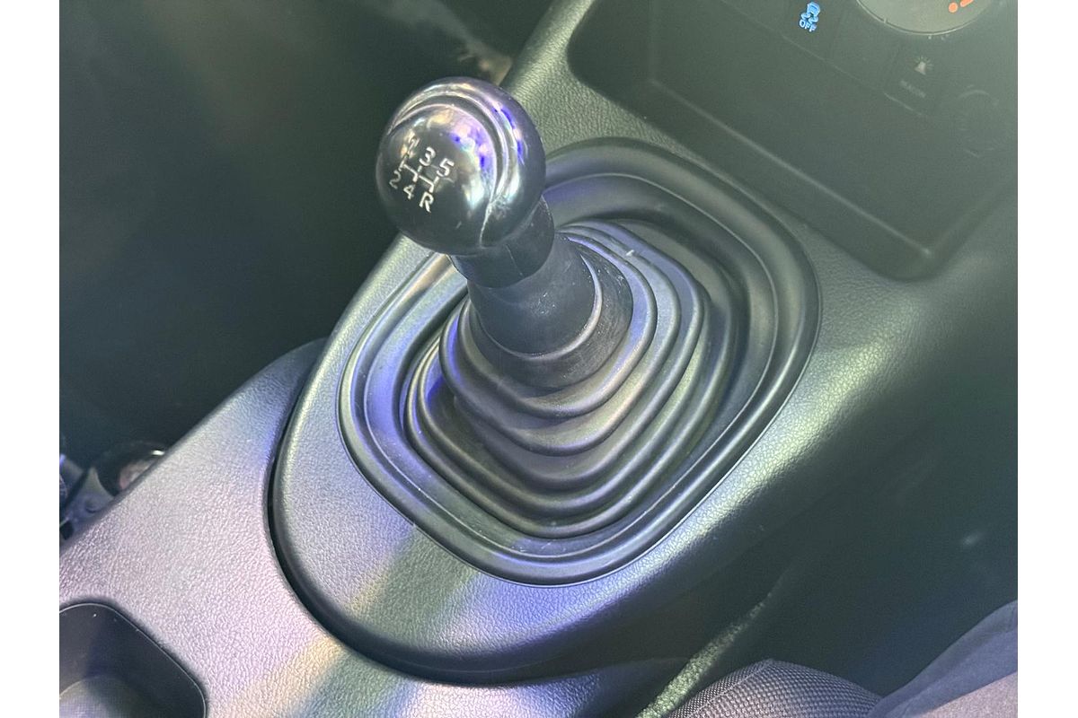 2016 Toyota Hilux Workmate GUN122R Rear Wheel Drive