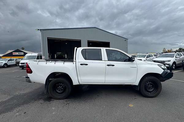 2017 Toyota Hilux Workmate GUN125R 4X4