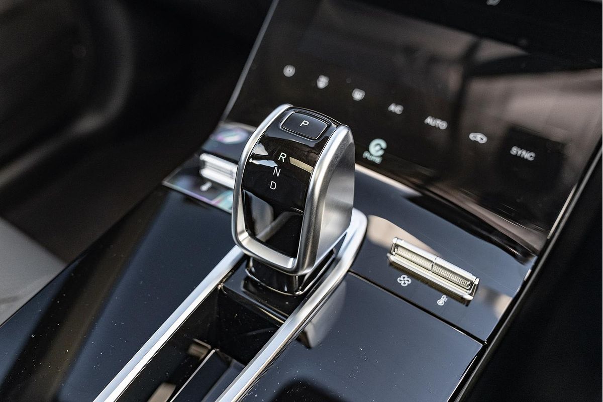 2025 Chery Tiggo 4 Hybrid Ultimate