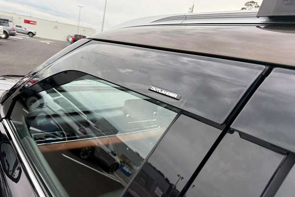 2022 Mitsubishi Outlander Exceed Tourer ZM