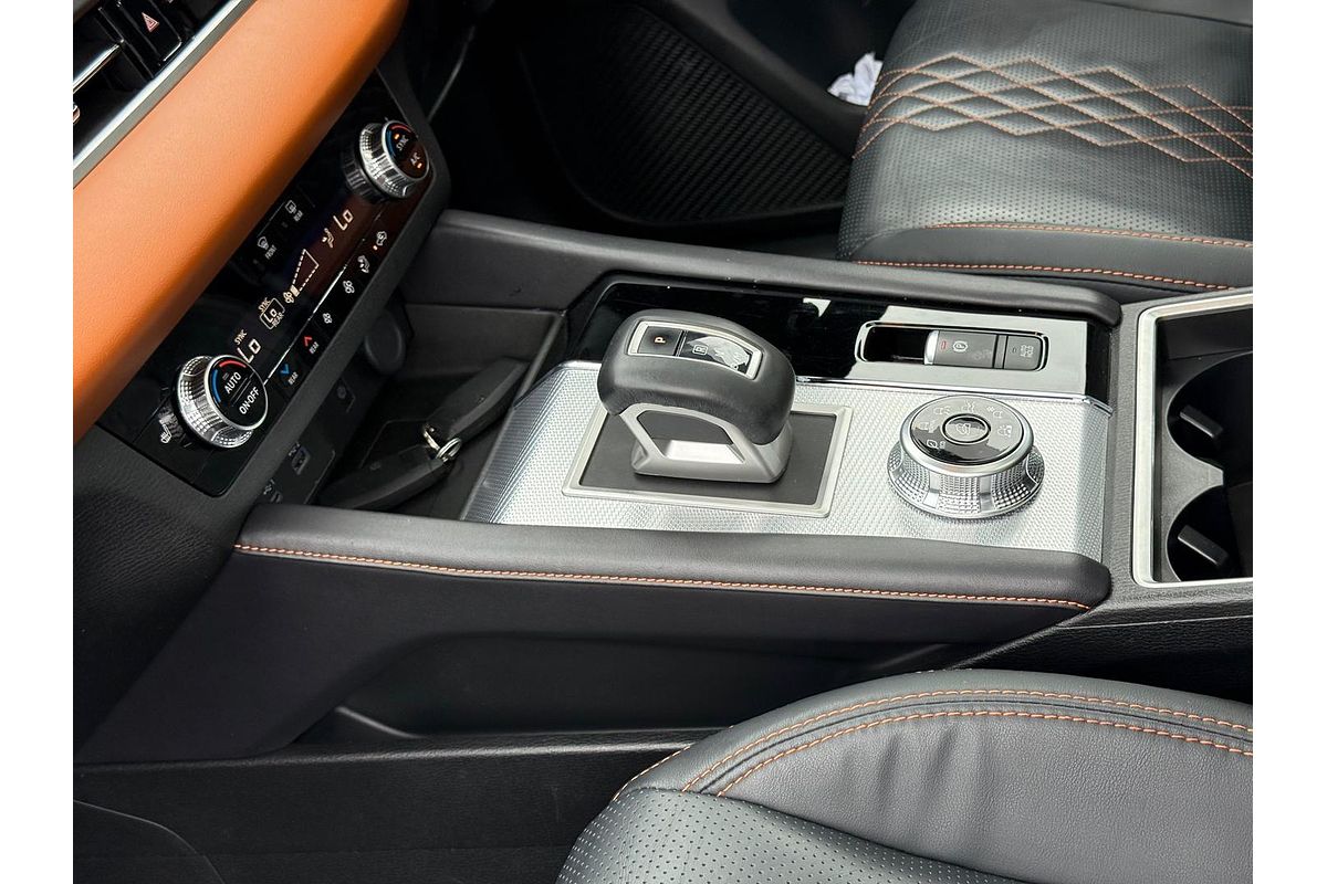 2022 Mitsubishi Outlander Exceed Tourer ZM