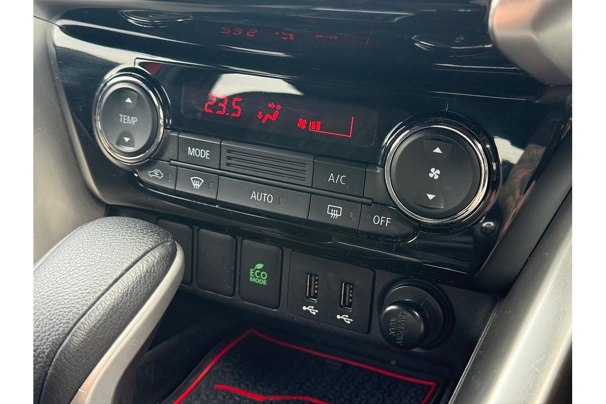 2020 Mitsubishi Eclipse Cross Black Edition YA