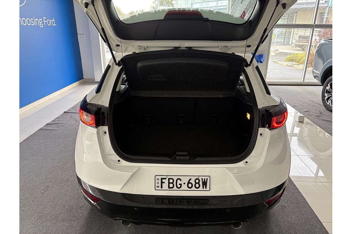 2023 Mazda CX-3 Akari DK