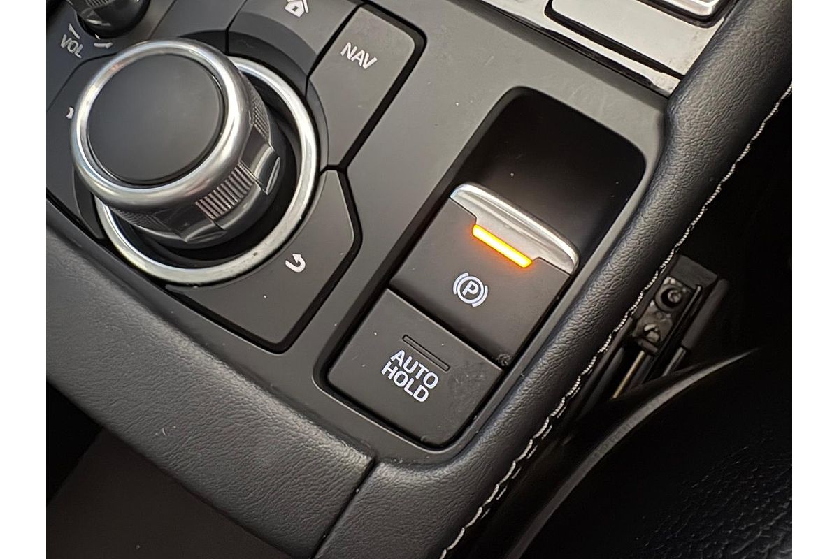 2023 Mazda CX-3 Akari DK