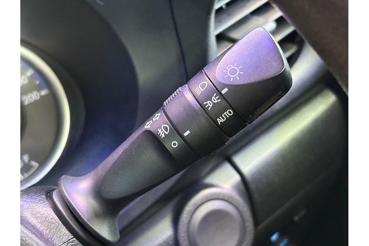 2018 Toyota Hilux SR GUN126R 4X4