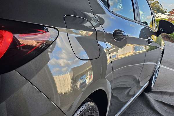 2016 Holden Astra RS BK