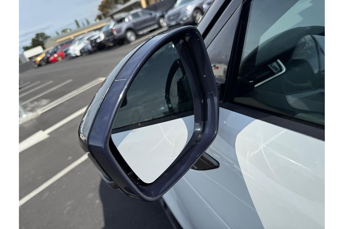 2021 Land Rover Range Rover Evoque P250 R-Dynamic SE L551