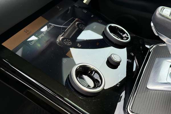 2021 Land Rover Range Rover Evoque P250 R-Dynamic SE L551