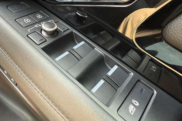 2021 Land Rover Range Rover Evoque P250 R-Dynamic SE L551