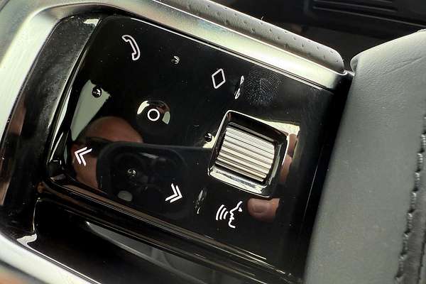 2021 Land Rover Range Rover Evoque P250 R-Dynamic SE L551