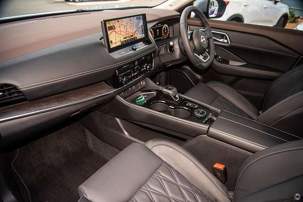 2025 Nissan X-TRAIL Ti-L T33