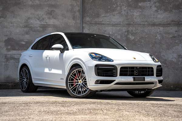 2021 Porsche Cayenne GTS 9YB