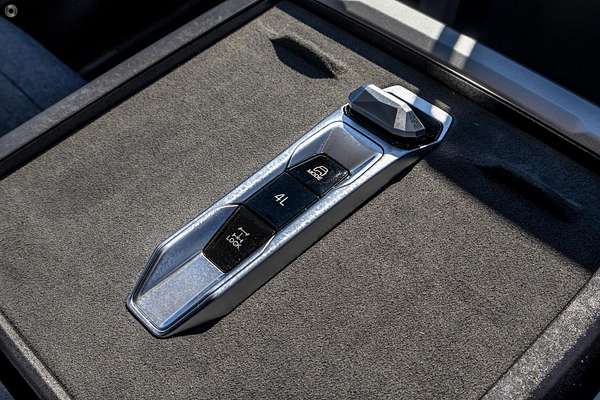 2025 LDV Terron 9 Origin EKK1C 4X4