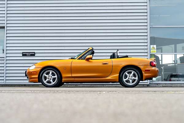 1998 Mazda Roadster